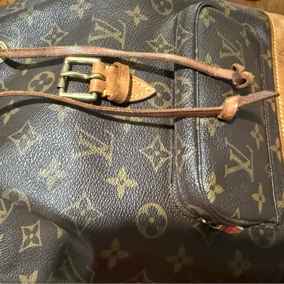 Black Friday Deal!!! Authentic Louis Buitton Monogram Montsouris MM Backpack - Picture 9 of 13